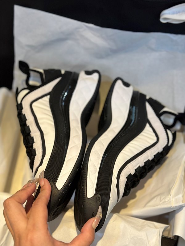 샤넬 믹스드 파이버 스니커즈 [매장가 200만원대]