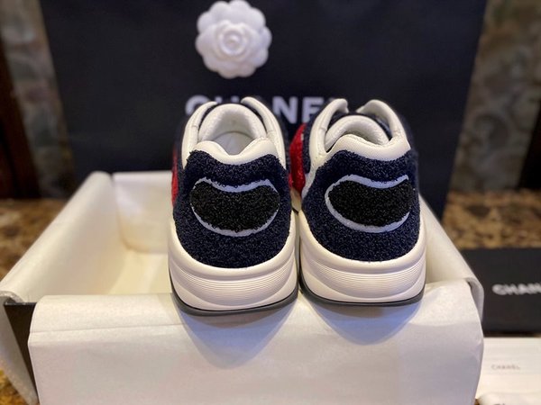 샤넬 크루즈 스니커즈 [매장가 160만원대]