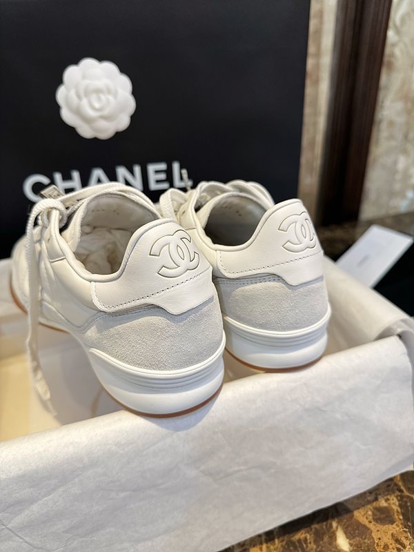 샤넬 벨벳 카프스킨 스니커즈 [매장가 178만원대]