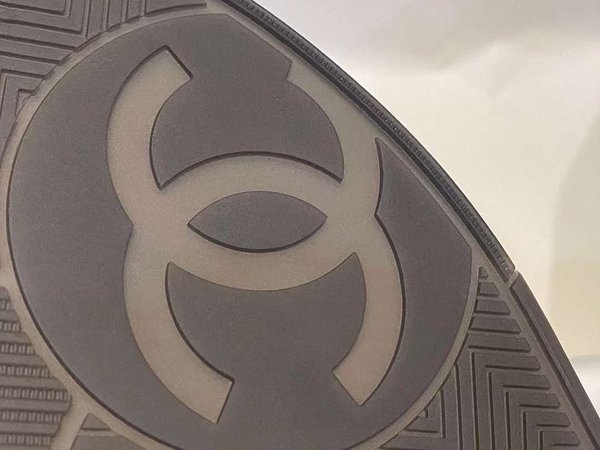 샤넬 백로고 트레이너  스니커즈 [매장가 200만원대]