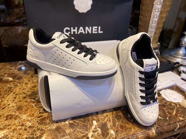 샤넬 백로고 트레이너  스니커즈 [매장가 200만원대]