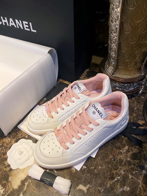 샤넬 백로고 트레이너  스니커즈 [매장가 200만원대]