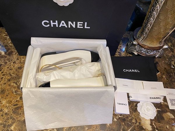 샤넬 발레리나 체인 스트랩 레더 여성 플랫 슈즈 [매장가 200만원대]