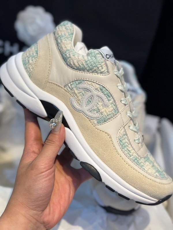 샤넬 CC로고 트위드 스니커즈 [매장가 200만원대]