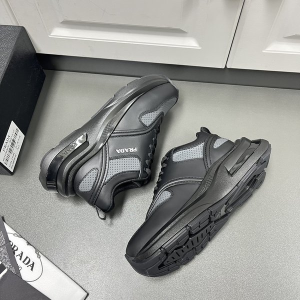 프라다 패브릭 스니커즈 / 블랙 [매장가160만원대]