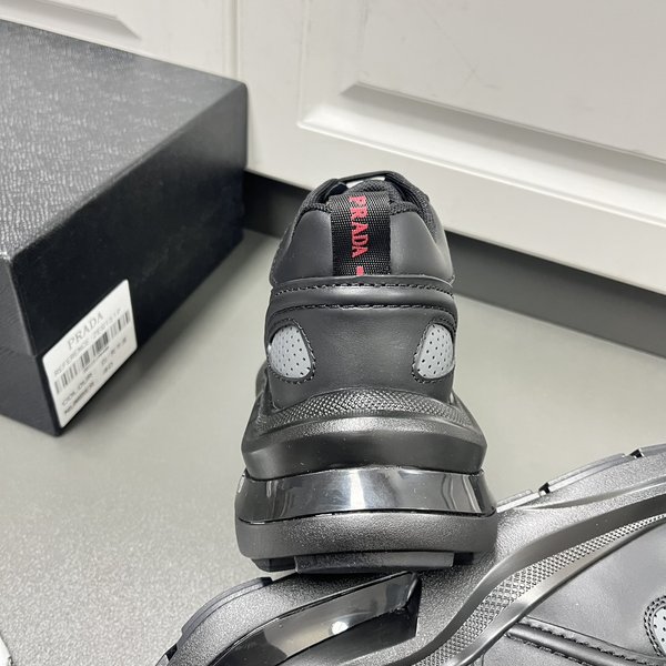 프라다 패브릭 스니커즈 / 블랙 [매장가160만원대]