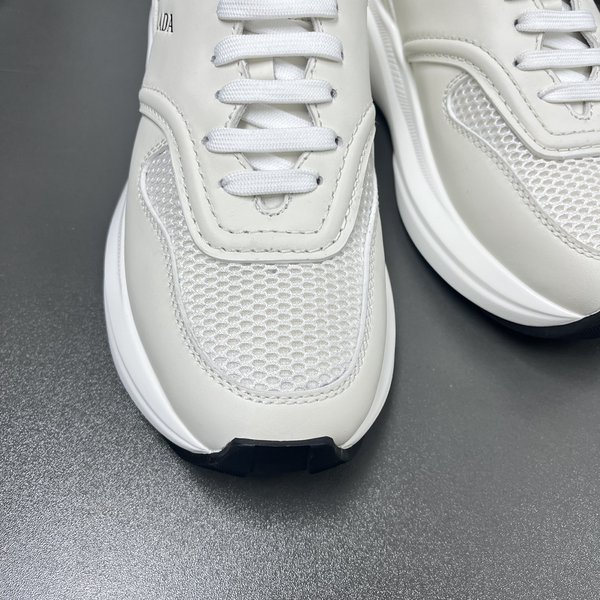 프라다 패브릭 메쉬 스니커즈 / 화이트 [매장가150만원대]