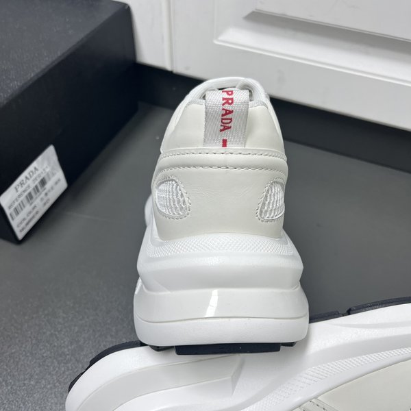 프라다 패브릭 메쉬 스니커즈 / 화이트 [매장가150만원대]