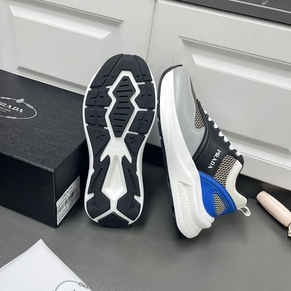 프라다 패브릭 메쉬 스니커즈 / 블루 [매장가150만원대]