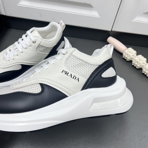 프라다 패브릭 메쉬 스니커즈 / 블랙 [매장가150만원대]