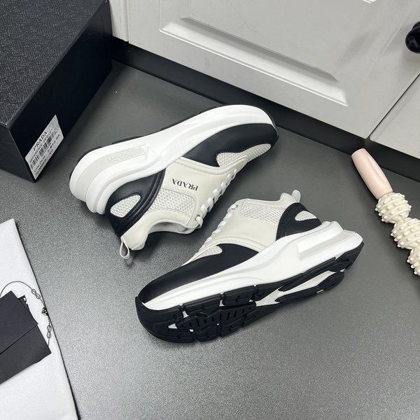 프라다 패브릭 메쉬 스니커즈 / 블랙 [매장가150만원대]