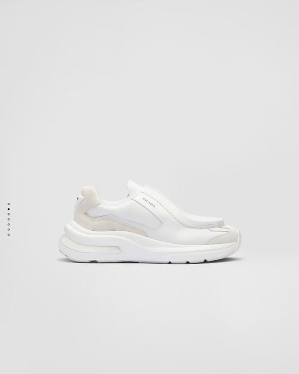 프라다 바이크 패브릭과 스웨이드 소재의 시스템 브러쉬드 가죽 스니커즈 / 화이트 [매장가190만원대]