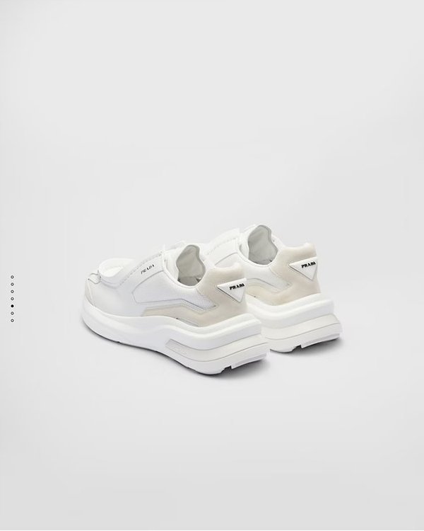 프라다 바이크 패브릭과 스웨이드 소재의 시스템 브러쉬드 가죽 스니커즈 / 화이트 [매장가190만원대]