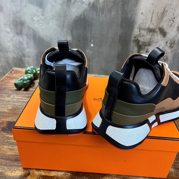 에르메스 휴고 스니커즈 [매장가180만원대]