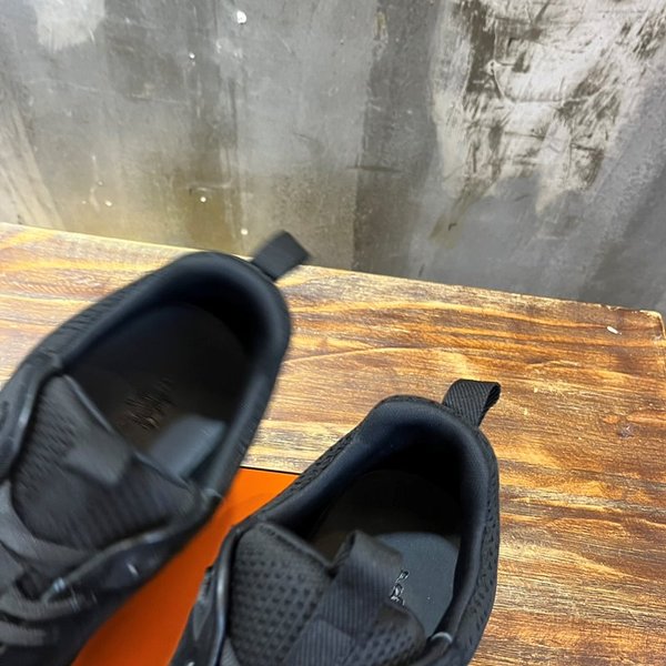 에르메스 히어로즈 스니커즈 [매장가160만원대]