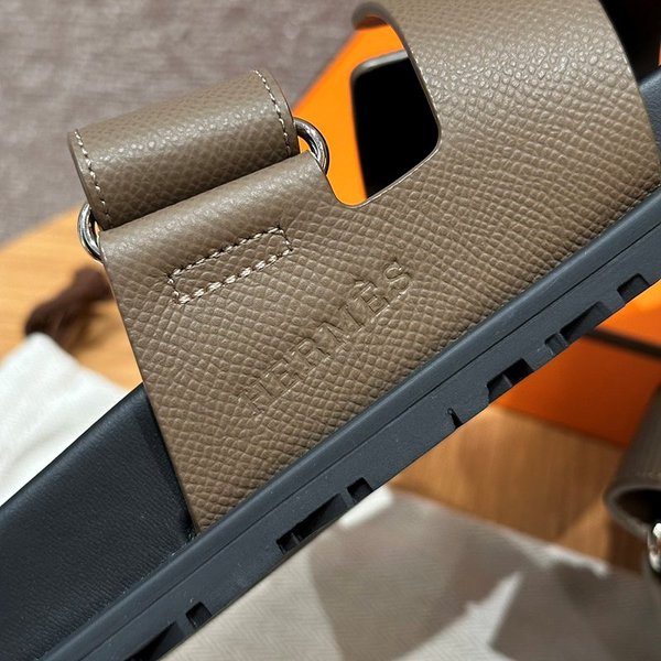 에르메스 chypre 시프레 남성 샌들 [매장가 148만원대]