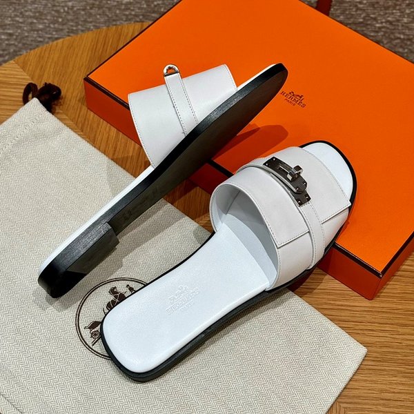 에르메스 Giulia 샌들 [매장가 169만원대]