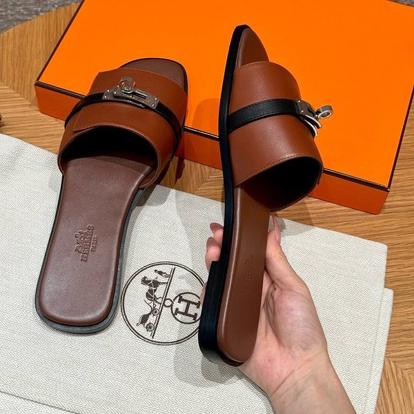 에르메스 Giulia 샌들 [매장가 169만원대]