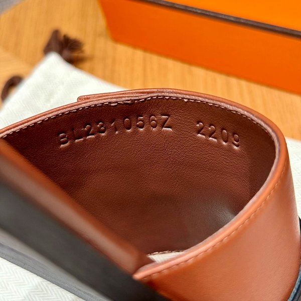 에르메스 Giulia 샌들 [매장가 169만원대]