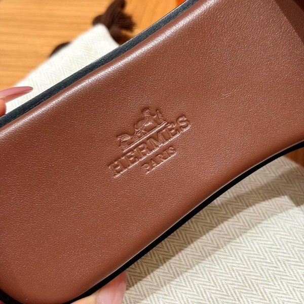 에르메스 Giulia 샌들 [매장가 169만원대]