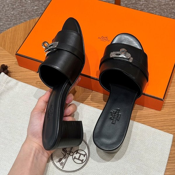 에르메스 Gigi 50 샌들 [매장가 174만원대]