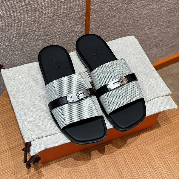 에르메스 Gabriel 샌들 [매장가 169만원대]