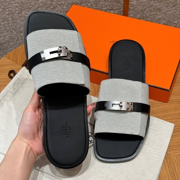 에르메스 Gabriel 샌들 [매장가 169만원대]