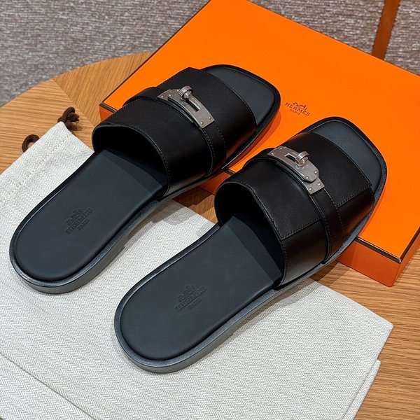 에르메스 Gabriel 샌들 [매장가 169만원대]