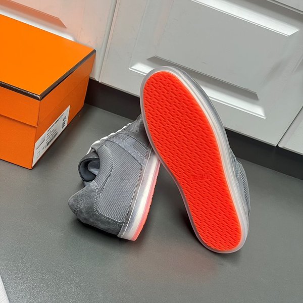 에르메스 메쉬 스웨이드 스니커즈 / 그레이 [매장가135만원대]