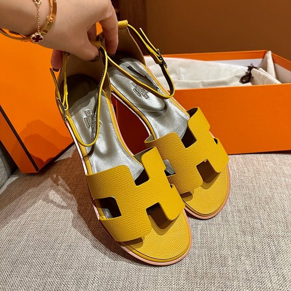 에르메스 산토리니 샌들 슬리퍼 [매장가 130만원대]