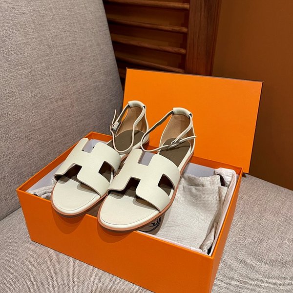 에르메스 산토리니 샌들 슬리퍼 [매장가 130만원대]