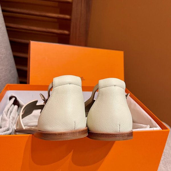 에르메스 산토리니 샌들 슬리퍼 [매장가 130만원대]