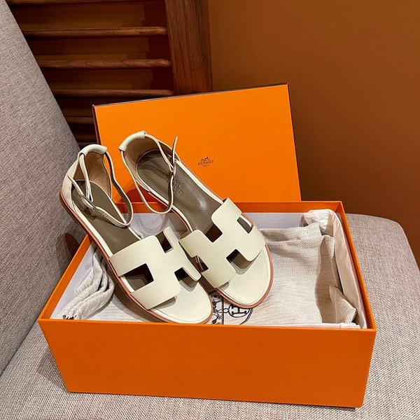 에르메스 산토리니 샌들 슬리퍼 [매장가 130만원대]
