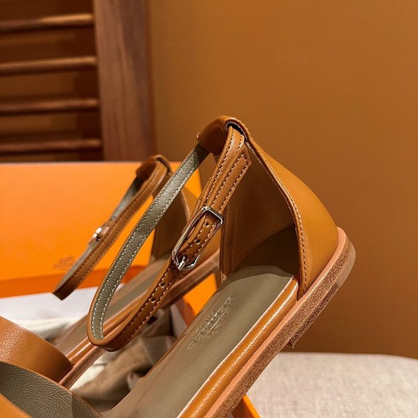 에르메스 산토리니 샌들 슬리퍼 [매장가 130만원대]