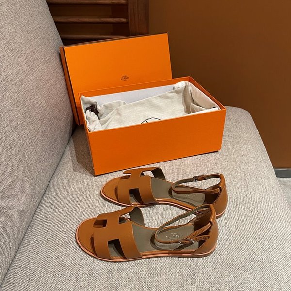에르메스 산토리니 샌들 슬리퍼 [매장가 130만원대]