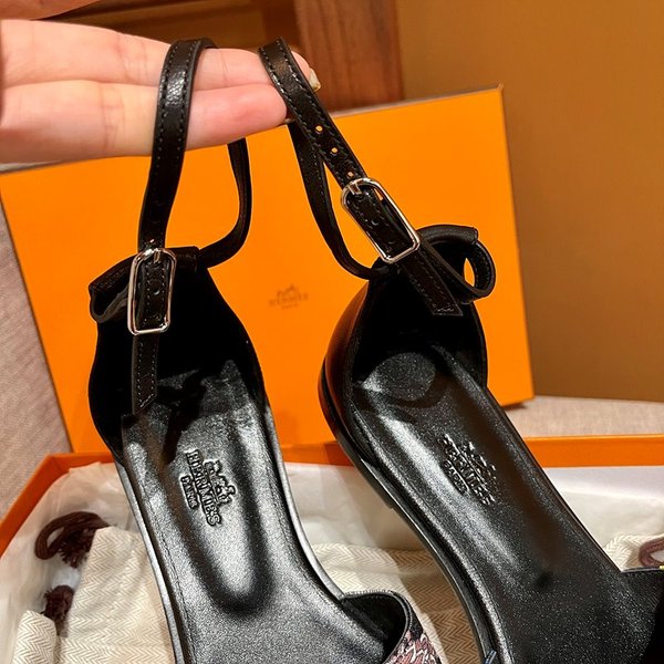 에르메스 산토리니 샌들 슬리퍼 [매장가 130만원대]