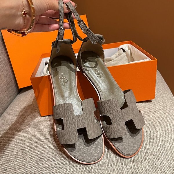 에르메스 산토리니 샌들 슬리퍼 [매장가 130만원대]