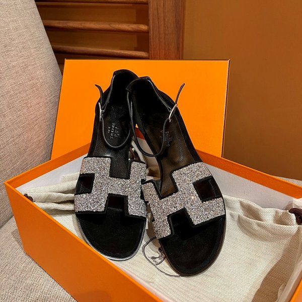 에르메스 산토리니 샌들 슬리퍼 [매장가 130만원대]