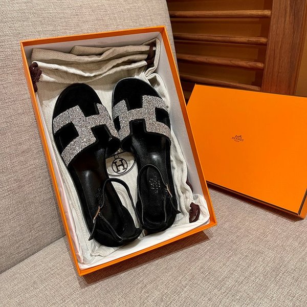 에르메스 산토리니 샌들 슬리퍼 [매장가 130만원대]