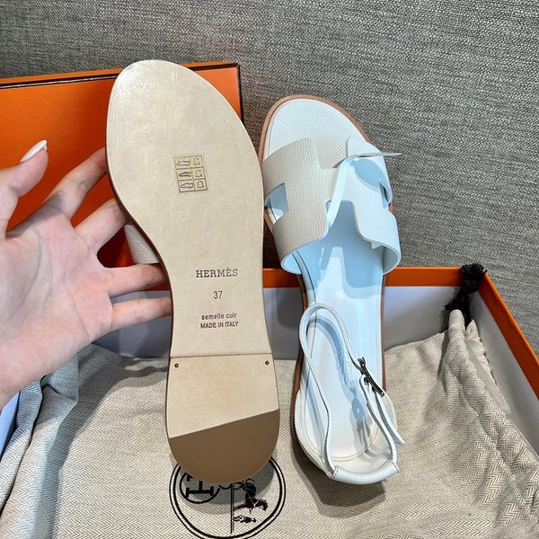 에르메스 산토리니 샌들 슬리퍼 [매장가 130만원대]