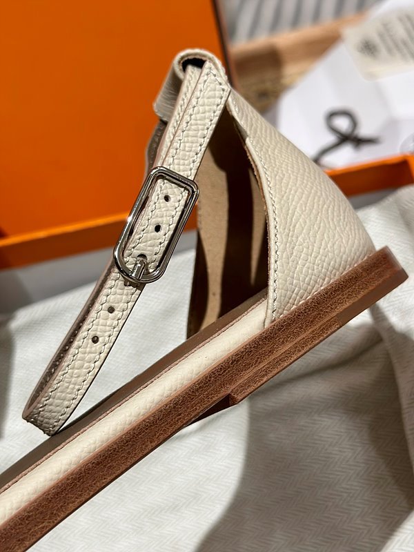 에르메스 산토리니 샌들 슬리퍼 [매장가 130만원대]