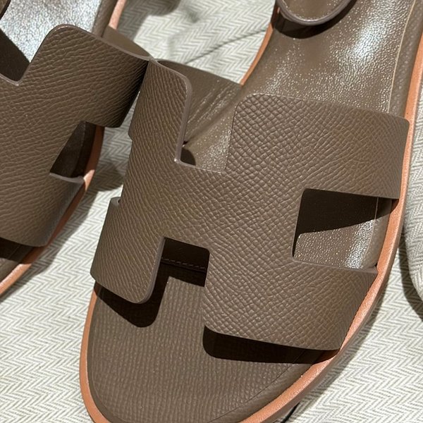 에르메스 산토리니 샌들 슬리퍼 [매장가 130만원대]