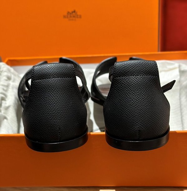 에르메스 산토리니 샌들 슬리퍼 [매장가 130만원대]