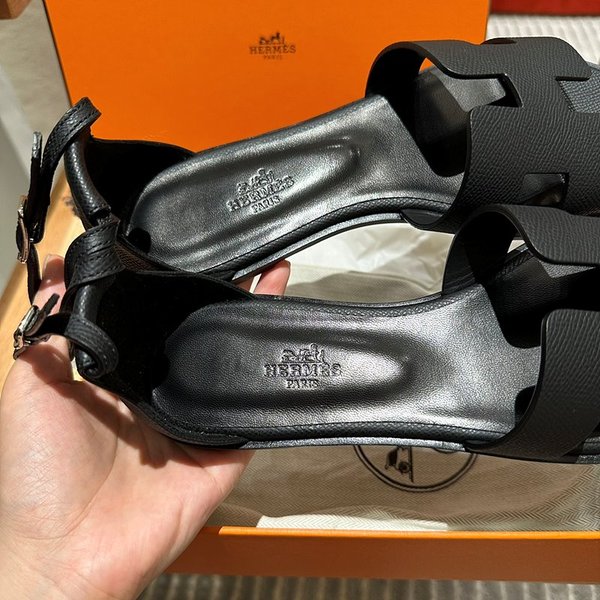 에르메스 산토리니 샌들 슬리퍼 [매장가 130만원대]