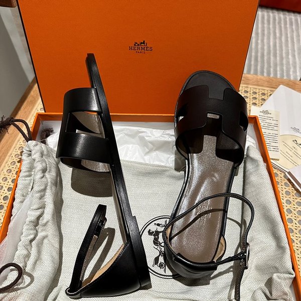 에르메스 산토리니 샌들 슬리퍼 [매장가 130만원대]