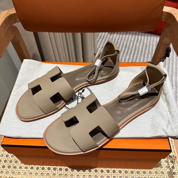 에르메스 산토리니 샌들 슬리퍼 [매장가 130만원대]