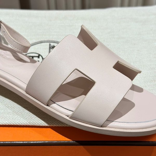 에르메스 산토리니 샌들 슬리퍼 [매장가 130만원대]