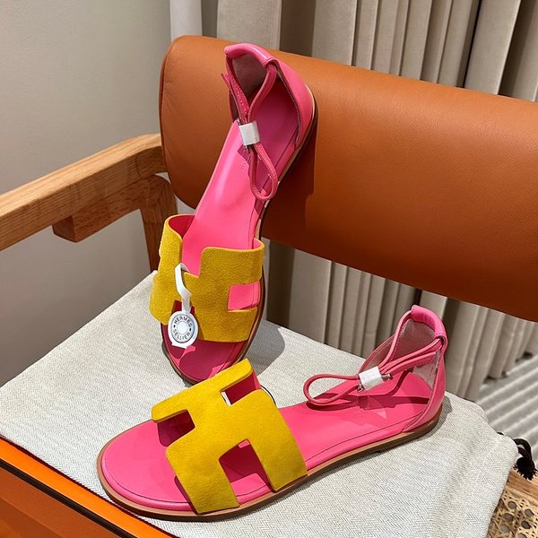 에르메스 산토리니 샌들 슬리퍼 [매장가 130만원대]