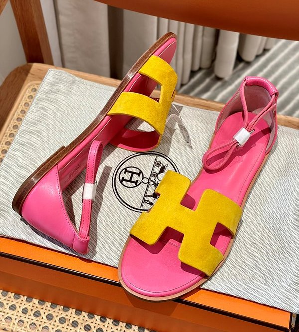 에르메스 산토리니 샌들 슬리퍼 [매장가 130만원대]