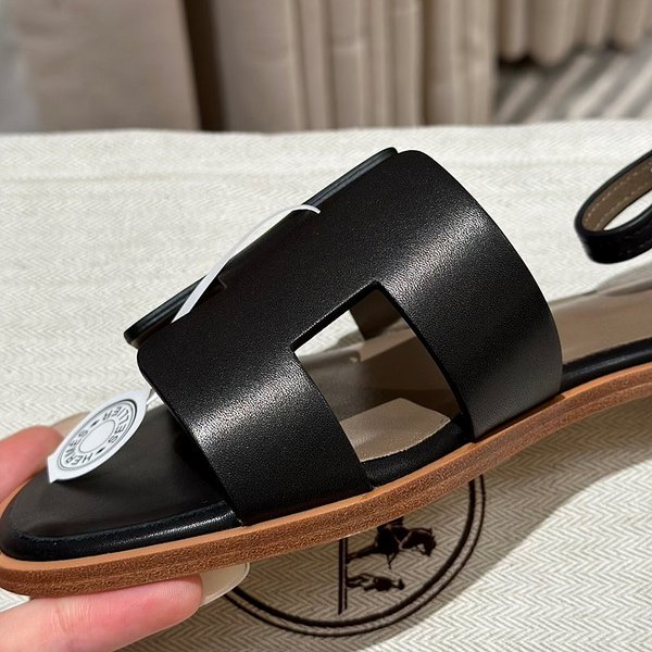 에르메스 산토리니 샌들 슬리퍼 [매장가 130만원대]